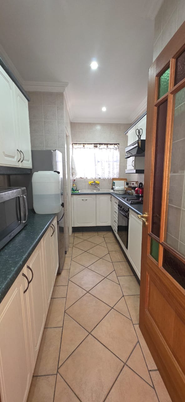 4 Bedroom Property for Sale in Caribbean Beach Club North West
